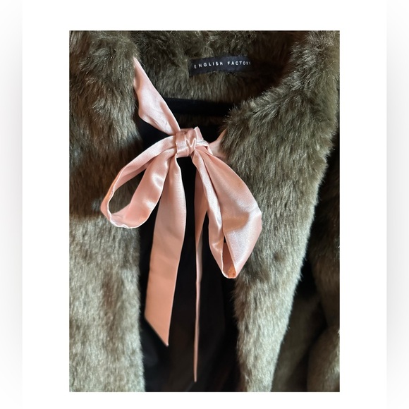 NWOT English Factory faux fur coat. - Picture 4 of 5